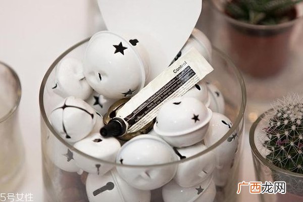 aesop伊索祛痘凝胶怎么样？一晚还你平滑肌肤
