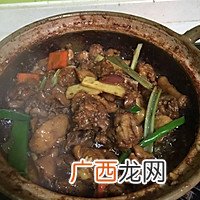 粤菜啫啫鸡煲