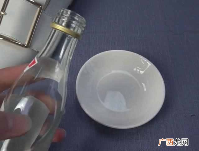 刚买的新鞋打脚怎么办(教你一招,告别磨脚血