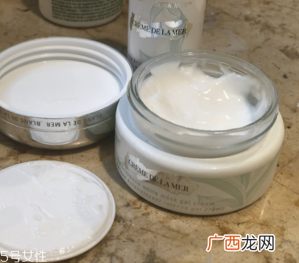 最喜欢的三款贵价面膜推荐 使用感超好的面膜