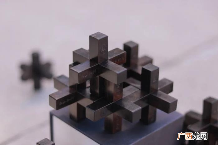 盘点各大名校的毕业纪念品 大学毕业给同学送什么纪念品
