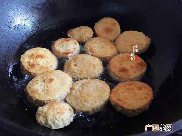 五花肉烧素鸡的做法 家常素鸡怎么烧最好吃