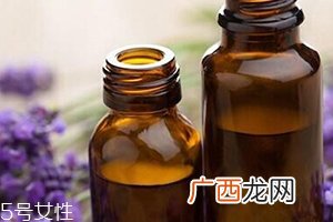 精华油和精油的区别