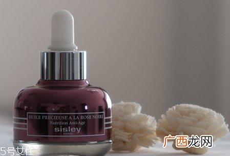 精华油和精油的区别