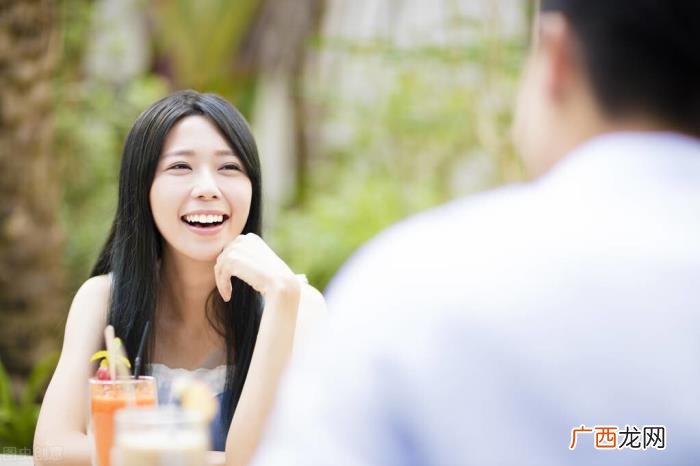 怎么试探他喜不喜欢你，如何试探对方是否喜欢自己