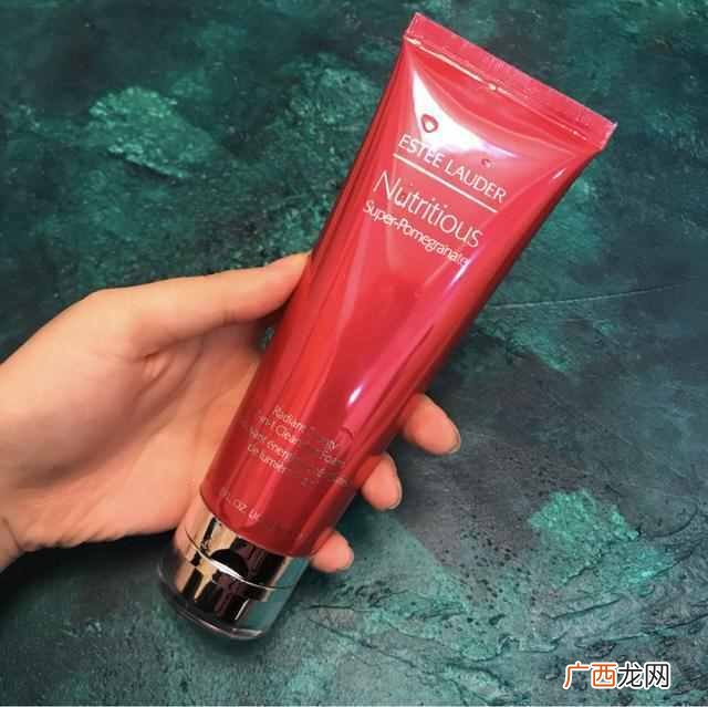 雅诗兰黛护肤品有效果吗（雅诗兰黛官网查条形