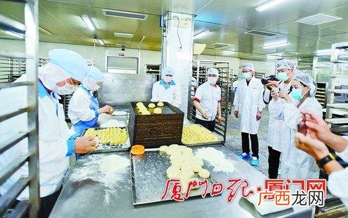 早龙早餐一天能赚100吗,早龙早餐车加盟费多少