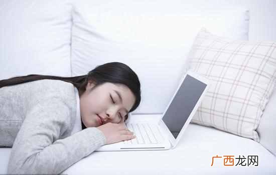 追女生要不要每天微信 只有微信怎么追妹子