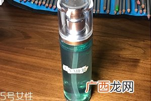 海蓝之谜洁面凝露适合敏感肌吗？