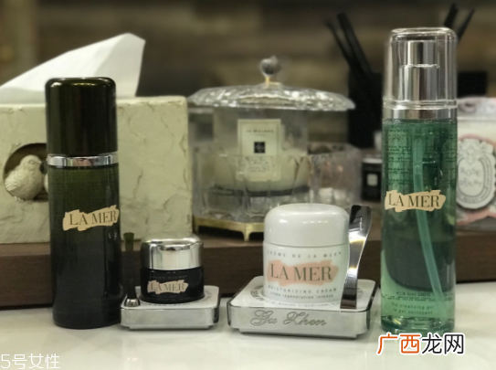 海蓝之谜洁面凝露适合敏感肌吗？