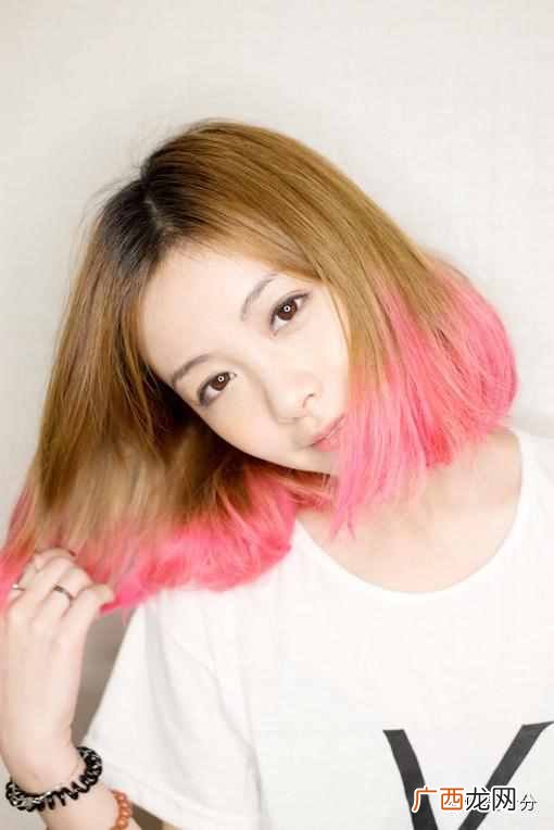 女生怎么让头发长的快一点（洗头加盐头发疯长