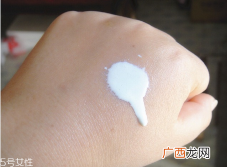 贝德玛防晒喷雾好用吗 多少钱