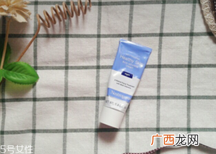 露得清a醇用完要关灯吗 露得清a醇晚霜使用顺序