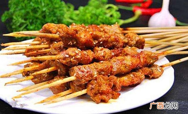 现在最火的美食加盟,2020年最新小吃加盟