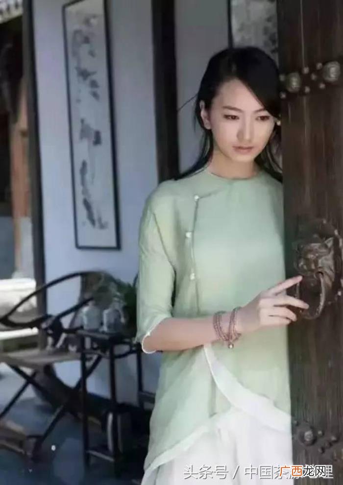 我就喜欢喝茶的女人 一个喜欢喝茶的女人