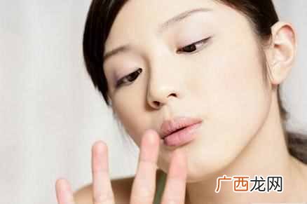 缩小毛孔最快的方法 脸上的毛孔粗怎么办