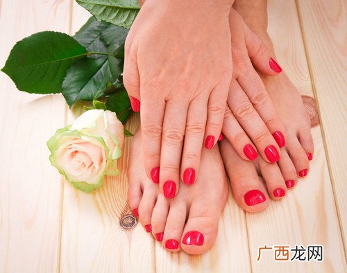 黑甲病是什么原因引起