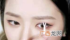 kate新版五色眼影教程 怎么画眼妆眼睛变大