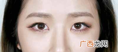 kate新版五色眼影教程 怎么画眼妆眼睛变大