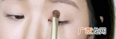 kate新版五色眼影教程 怎么画眼妆眼睛变大