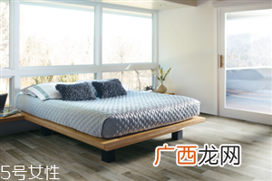 在室内要防晒吗 擦防晒霜有很多好处