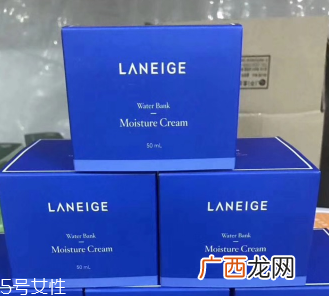 凝霜和乳霜的区别 凝霜适合夏季