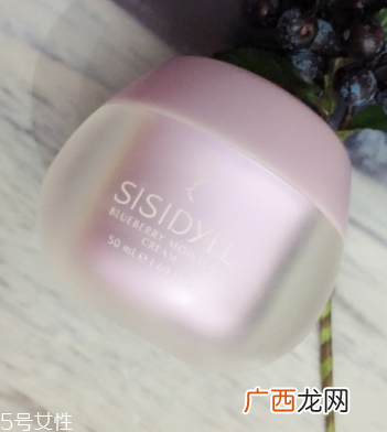 凝霜和乳霜的区别 凝霜适合夏季