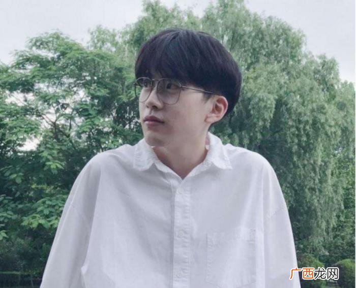 直男什么行为是喜欢你，对你做出这3三种行为的直男