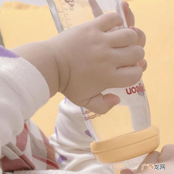直男对你有感觉的表现，直男喜欢一个人的表现有哪些