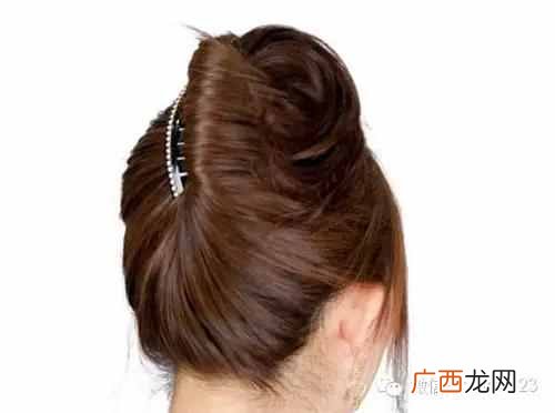 怎么用簪子盘头发不散(懒人如何扎出简单漂亮头