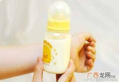 选奶粉主要看哪些配方 怎么选择奶粉的成分