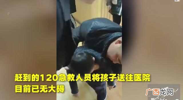 老人吃饭噎小妙招 老人吃饭噎着了怎么办