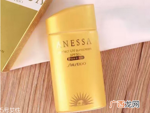 户外防晒霜哪个牌子好 户外使用防晒喷雾更方便