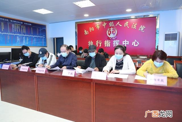 小型自动艾条机,南阳汉医艾条批发价格