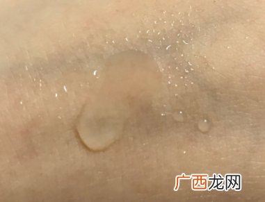 纯露可以直接抹脸上吗？