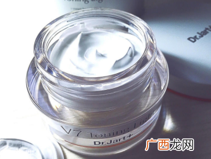 dr.jart+ V7素颜霜怎么样？不适合干皮