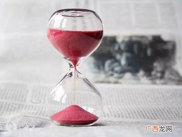 快速借钱无需审核,有没有不用审核的小额贷款