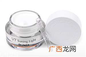 素颜霜有美白作用吗 素颜霜不可以代替bb霜