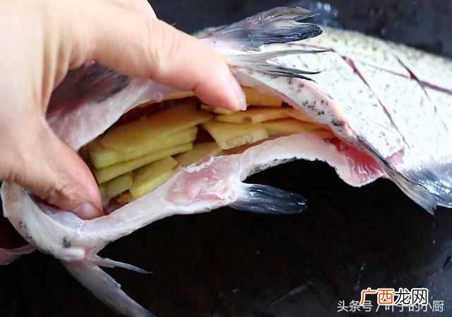 清蒸鱼吃不完怎么办 清蒸鱼怎么做好吃窍门