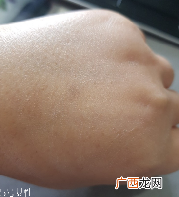资生堂防晒霜和怡思丁isdin防晒霜哪个好 满满的防晒干货