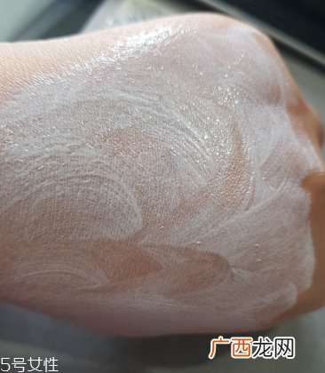资生堂防晒霜和怡思丁isdin防晒霜哪个好 满满的防晒干货