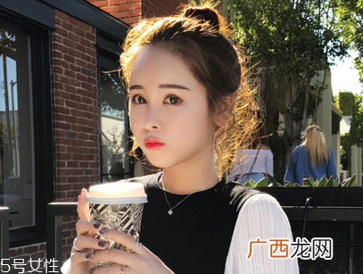 素颜霜和隔离霜一样吗 完全不一样