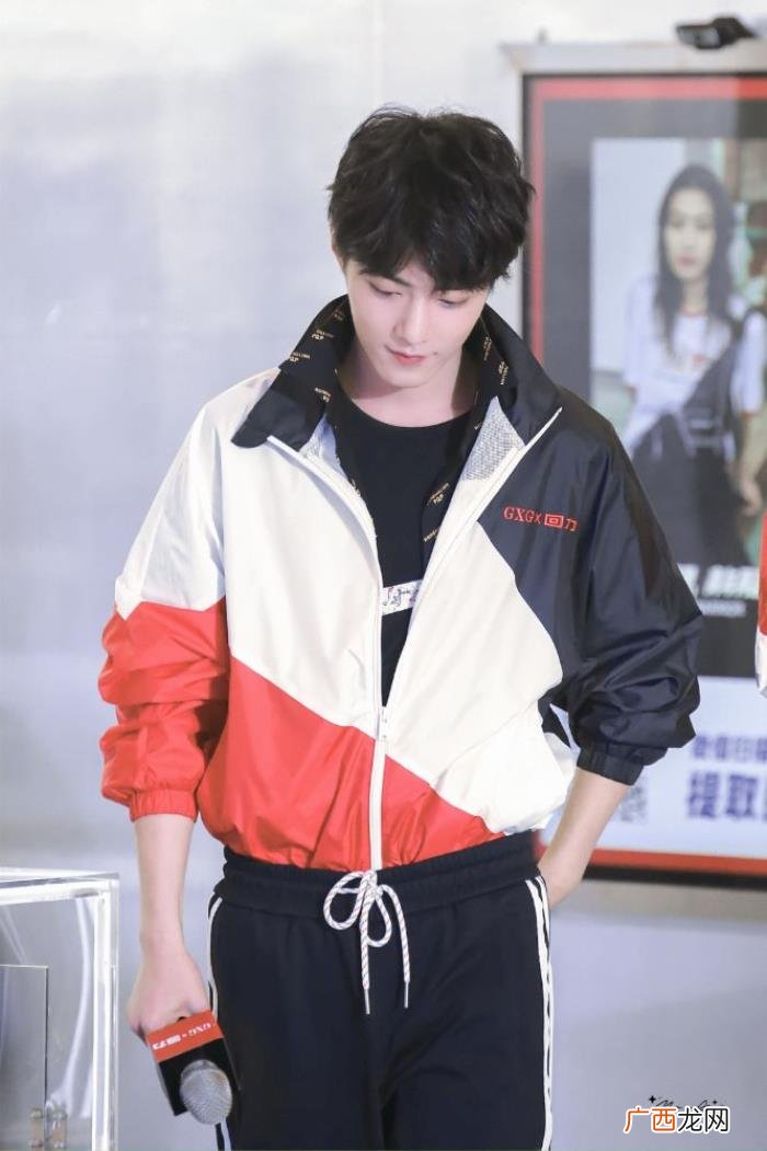 肖战微博记录截图，肖战七夕微博合集
