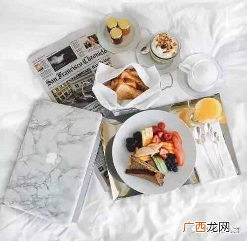 男生后背长痘痘怎么办（前胸后背长痘是湿气重