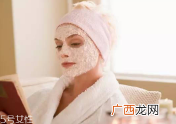 什么时候不能敷面膜?深夜不要敷面膜