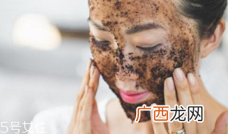 什么时候不能敷面膜?深夜不要敷面膜