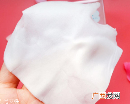 露露伦面膜用完要洗吗？补水面膜无需清洗