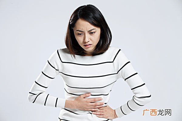 吃凉的胃疼是怎么回事？吃冷的肚子疼怎么办？