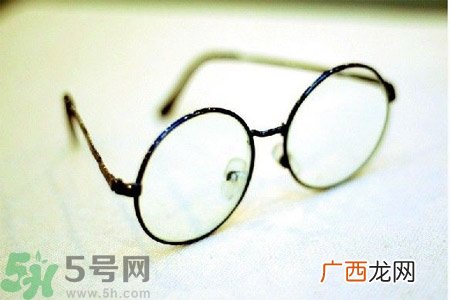 近视眼的护理措施？近视眼的饮食护理？