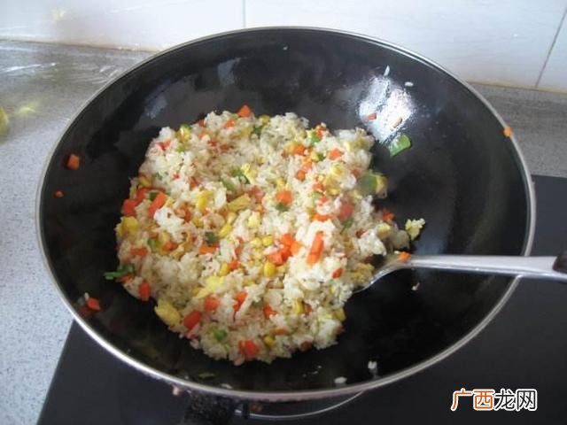 翻滚吧炒饭,翻滚吧蛋炒饭是加盟店吗